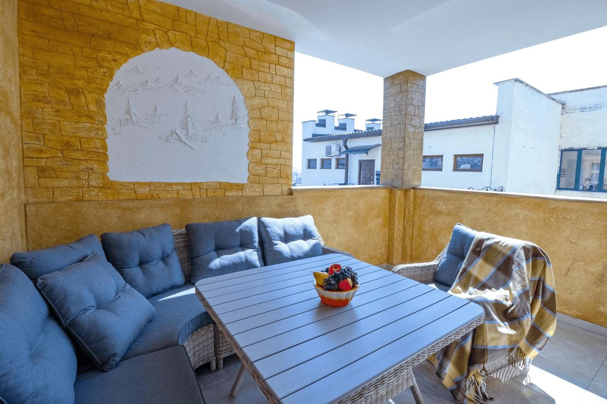 Stay Inn Apartments At Buzand 13 Street Erivan Exterior foto